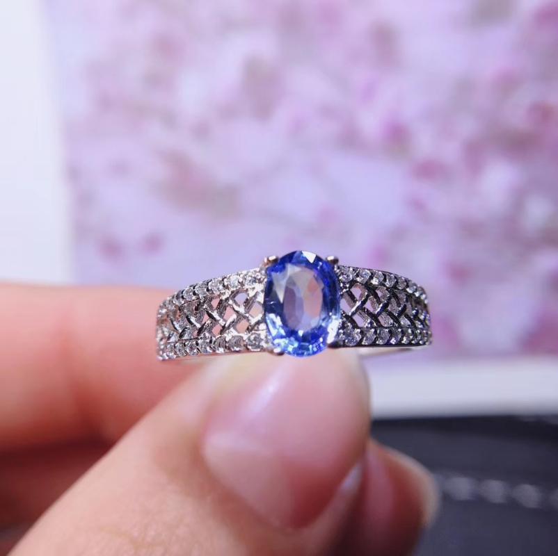 Cluster Rings Natural Blue Sapphire Gem Ring Gemstone S925 Silver Trendy Grace Round Wide Grid Women Party Gift Fine Jewelry
Cluster Rings Natural Blue Sapphire Gem Ring Gemstone S925 Silver Trendy Grace Round Wide Grid Women Party Gift Fine Jewelry
