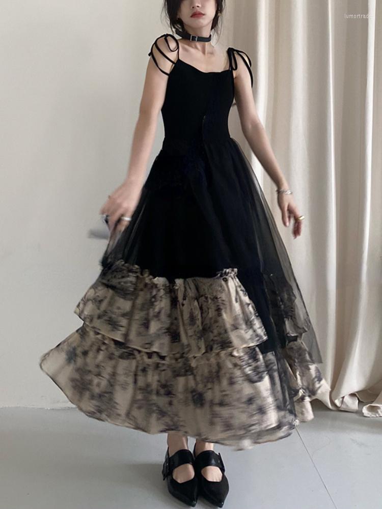 Casual Dresses French Vintage Black Strap Dress Gothic Summer Sleeveless Retro Midi Slim Korean Style Party Woman