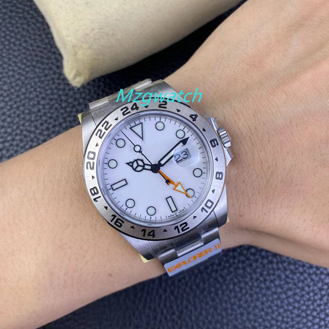 JVS 226570 watch 3285 Movement 904L fine steel strip GMT time Size 42MM Sapphire crystal glass luminous waterproof, As shown
JVS 226570 watch 3285 Movement 904L fine steel strip GMT time Size 42MM Sapphire crystal glass luminous waterproof, As shown