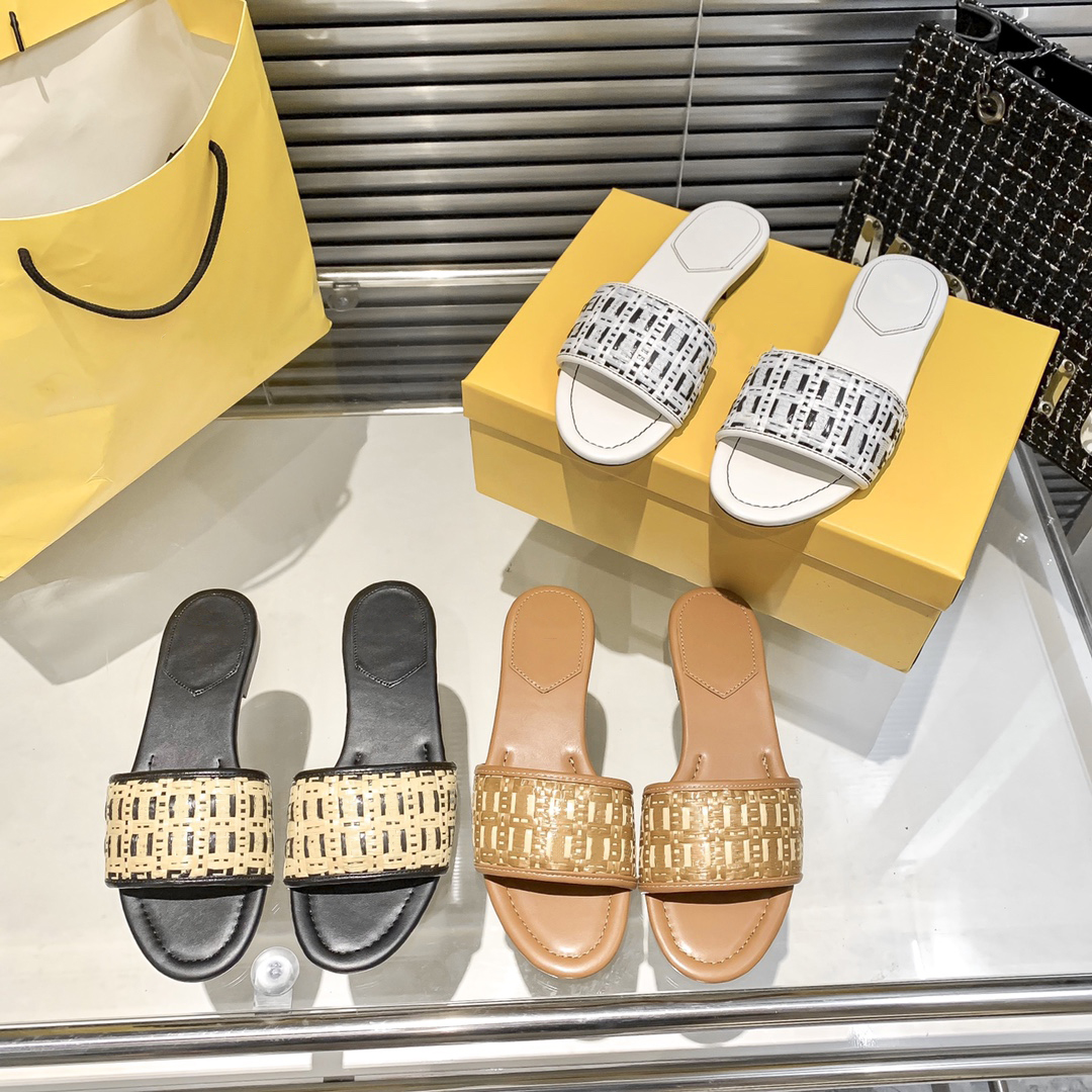 Women Designer Slippers Socialite Fashion 2023 New Slides Fashion Summer Home Beach Slipper Non-slip Must-haves for Ladies, #2
Women Designer Slippers Socialite Fashion 2023 New Slides Fashion Summer Home Beach Slipper Non-slip Must-haves for Ladies, #2
