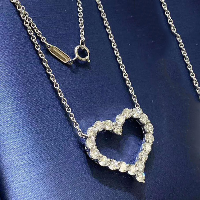 100% Sterling Silver Womens Hollow heart Necklace of diamonds Full bore Necklace Designer Jewelry Necklace tif Brand for bridal Wedding Christmas Gift with blue box
100% Sterling Silver Womens Hollow heart Necklace of diamonds Full bore Necklace Designer Jewelry Necklace tif Brand for bridal Wedding Christmas Gift with blue box