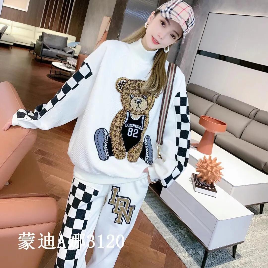 Pants WOMEN WINTER THICKER BLACK PATCH DIAMOND BEAR TRACKSUIT TWO PIECE SPROTWEAR SETS PLAID LONG SLEEVE SWEATSHIRT AND PANTS, Auburn
Pants WOMEN WINTER THICKER BLACK PATCH DIAMOND BEAR TRACKSUIT TWO PIECE SPROTWEAR SETS PLAID LONG SLEEVE SWEATSHIRT AND PANTS, Auburn