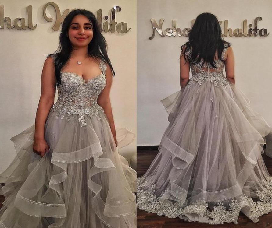 Stunning Light Grey Lace applique Prom formal Dresses Sweetheart Neck Beaded Evening pageant Gowns Tiered puffy Skirt7925136, Champagne
Stunning Light Grey Lace applique Prom formal Dresses Sweetheart Neck Beaded Evening pageant Gowns Tiered puffy Skirt7925136, Champagne