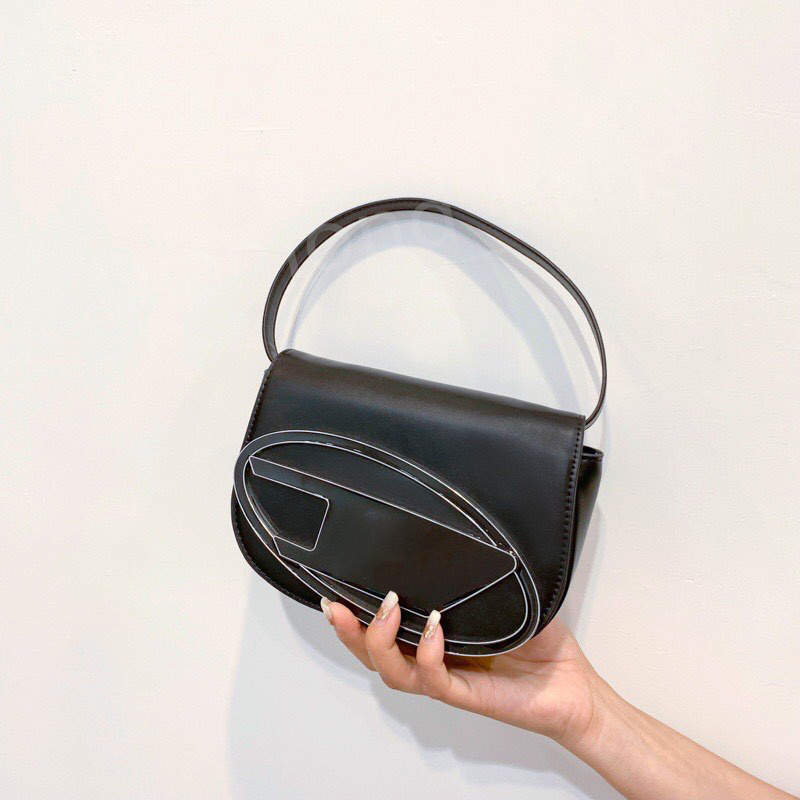 diesels designer shoulder bag 1 DR Mirrored Leather Crossbody Luxury totes handbag nappa leather Flap pochette clutch hobo bags, Canvas1_white_31x28x13
diesels designer shoulder bag 1 DR Mirrored Leather Crossbody Luxury totes handbag nappa leather Flap pochette clutch hobo bags, Canvas1_white_31x28x13