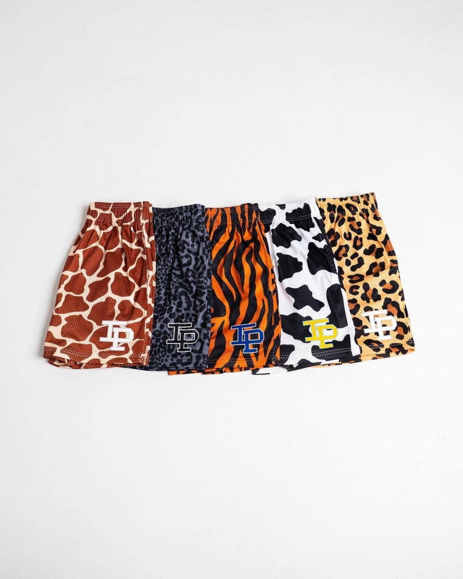 ee American Fashion Brand Basketball Shorts IP Casual Sports Hole Pants Shorts Fitness Sports Shorts E5AP#, Black leopard print
ee American Fashion Brand Basketball Shorts IP Casual Sports Hole Pants Shorts Fitness Sports Shorts E5AP#, Black leopard print