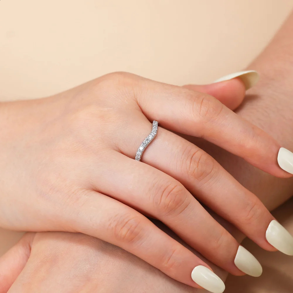 Wedding Rings M-JAJA Half Ring Curved Wedding Band 925 Sterling Silver 0.39ct Lab Diamond Rings for Women D Color Jewelry231118