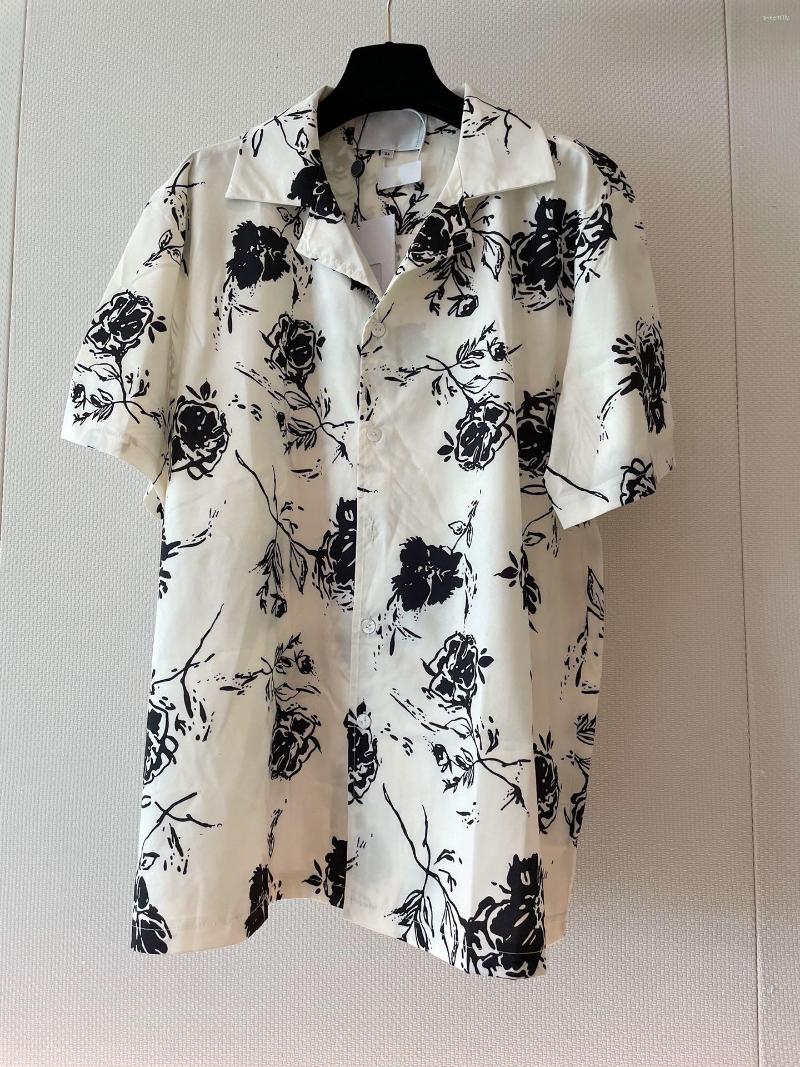 Women' Blouses Women Shirt Summer Floral Printing Turn-down Collar Single Breasted Classical Casual Loose Fit Oversized Female Clothes, Picture shown
Women' Blouses Women Shirt Summer Floral Printing Turn-down Collar Single Breasted Classical Casual Loose Fit Oversized Female Clothes, Picture shown