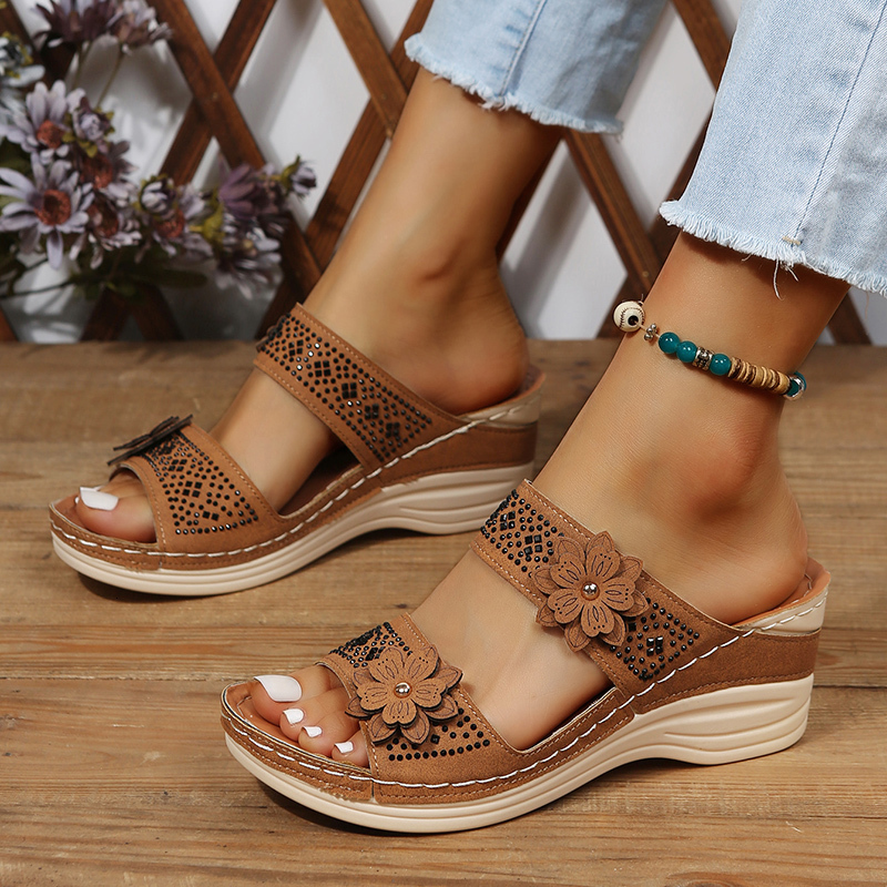 Sandals Summer Women Slippers Plus Size Women's Shoes Retro Roman Sandals Women Pu Casual Flower Wedge Sandals Platform Slippers 230419, Light brown
Sandals Summer Women Slippers Plus Size Women's Shoes Retro Roman Sandals Women Pu Casual Flower Wedge Sandals Platform Slippers 230419, Light brown
