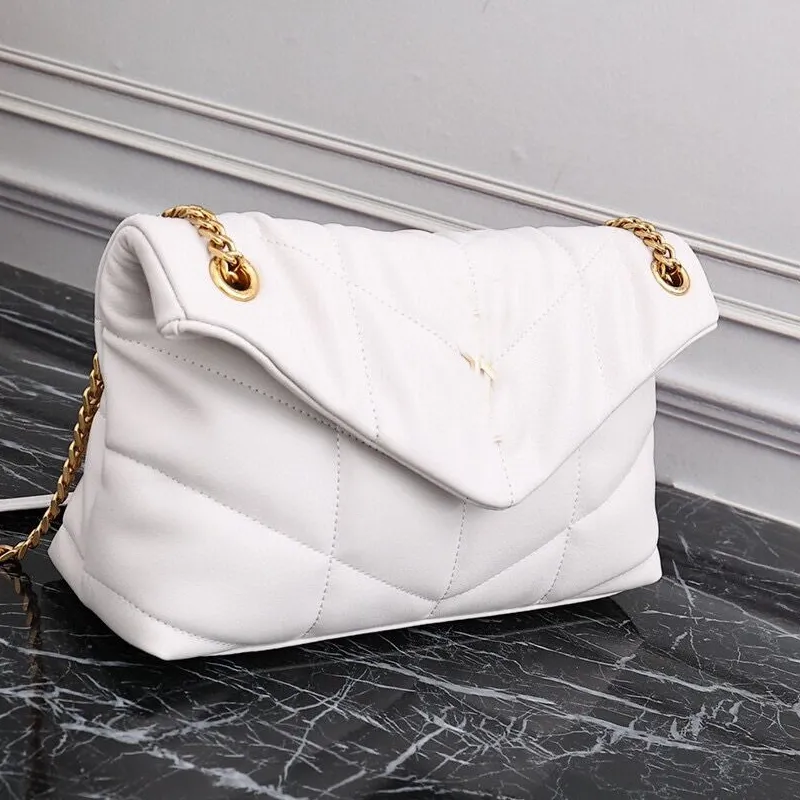 Luxury handbag designer bags high-end new retro chain bag European and American fashion leather one shoulder diagonal straddle portable women's bag brand womens, Customize
Luxury handbag designer bags high-end new retro chain bag European and American fashion leather one shoulder diagonal straddle portable women's bag brand womens, Customize