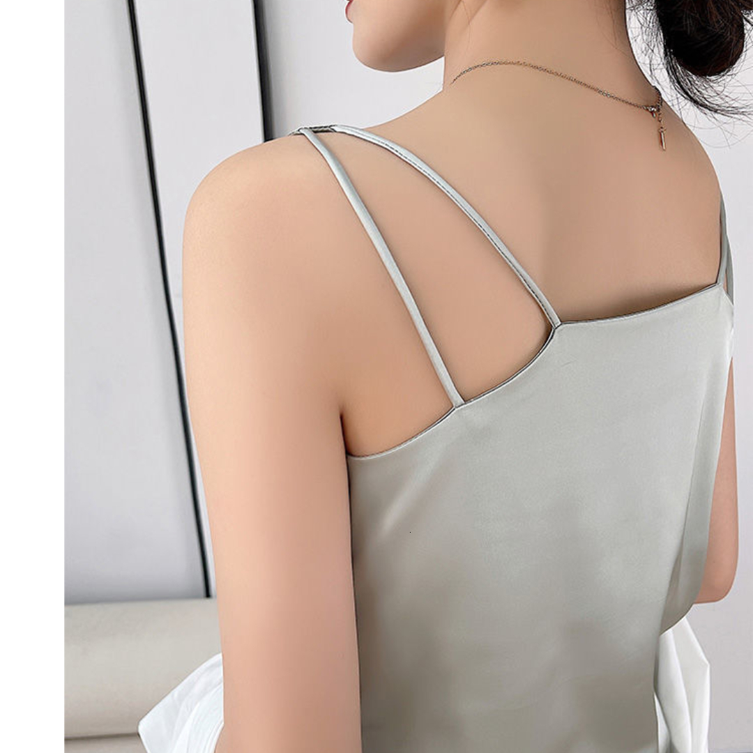 Camisoles Tanks New Tank Top Solid Halter Crop Tops Women Summer Camis Backless Camisole Satin Silk Tee Female Sleeveless Cropped Vest 230420