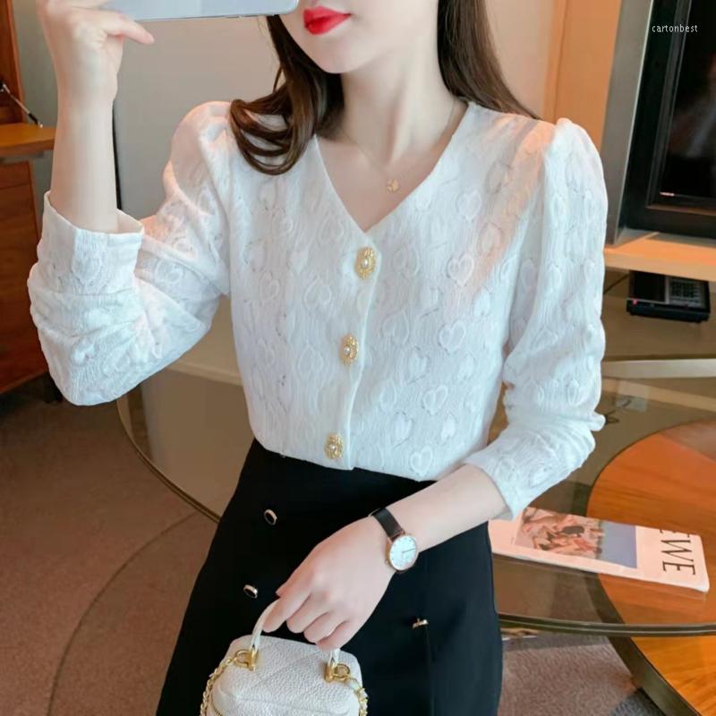 Women' Blouses Casual Blouse 2023 Spring And Autumn White Shirt Lace Love Hollow Sweet Spicy Fashion V-Neck Long Sleeve Female Tops
Women' Blouses Casual Blouse 2023 Spring And Autumn White Shirt Lace Love Hollow Sweet Spicy Fashion V-Neck Long Sleeve Female Tops