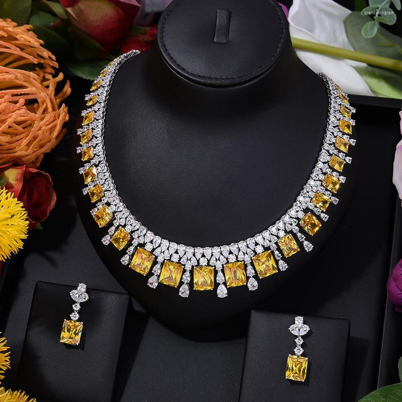 Necklace Earrings Set Gorgeous Luxury Tassel Green Crystal 2PCS Jewelry Women Wedding Naija Bridal Cubic Zirconia Dubai Dress, Picture shown
Necklace Earrings Set Gorgeous Luxury Tassel Green Crystal 2PCS Jewelry Women Wedding Naija Bridal Cubic Zirconia Dubai Dress, Picture shown