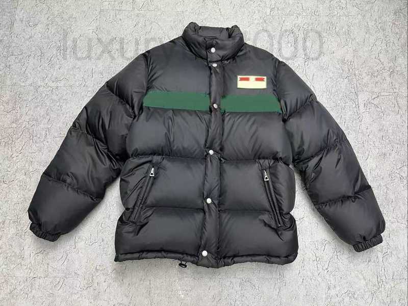 Women' Jackets Designer winter womens warm jackets classical letter print coats Splicing color outwear coat women casual long sleeve jacket Unisex Jacket For Man, Black
Women' Jackets Designer winter womens warm jackets classical letter print coats Splicing color outwear coat women casual long sleeve jacket Unisex Jacket For Man, Black