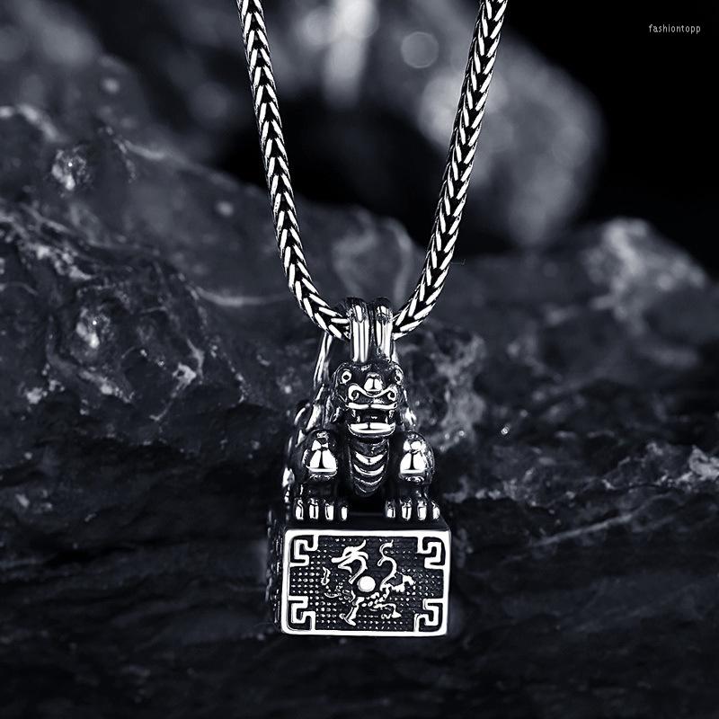 Pendant Necklaces RJ For Men And Women Can Wear Chaonan Personality Necklace Mythical Wild Animal Men's Pendants Man Jewelry Car
Pendant Necklaces RJ For Men And Women Can Wear Chaonan Personality Necklace Mythical Wild Animal Men's Pendants Man Jewelry Car