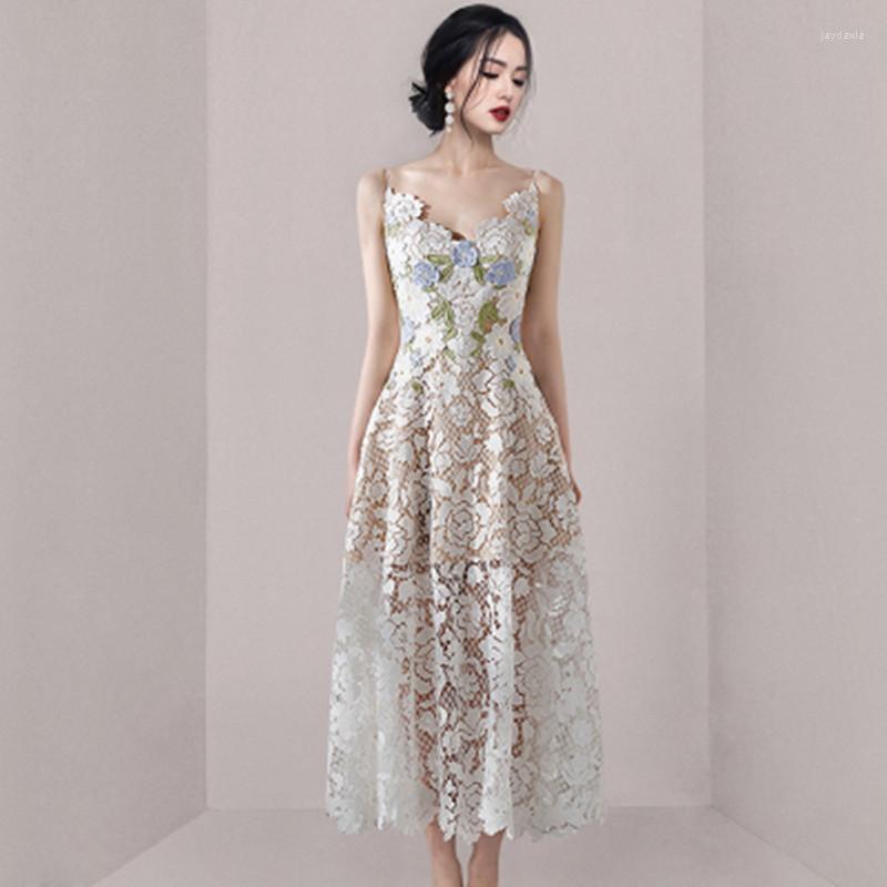 Casual Dresses 2023 Summer Temperament Suspender V-Neck Long Dress Women Fashion Patchwork Embroidered Lace Vestidos, Picture color
Casual Dresses 2023 Summer Temperament Suspender V-Neck Long Dress Women Fashion Patchwork Embroidered Lace Vestidos, Picture color