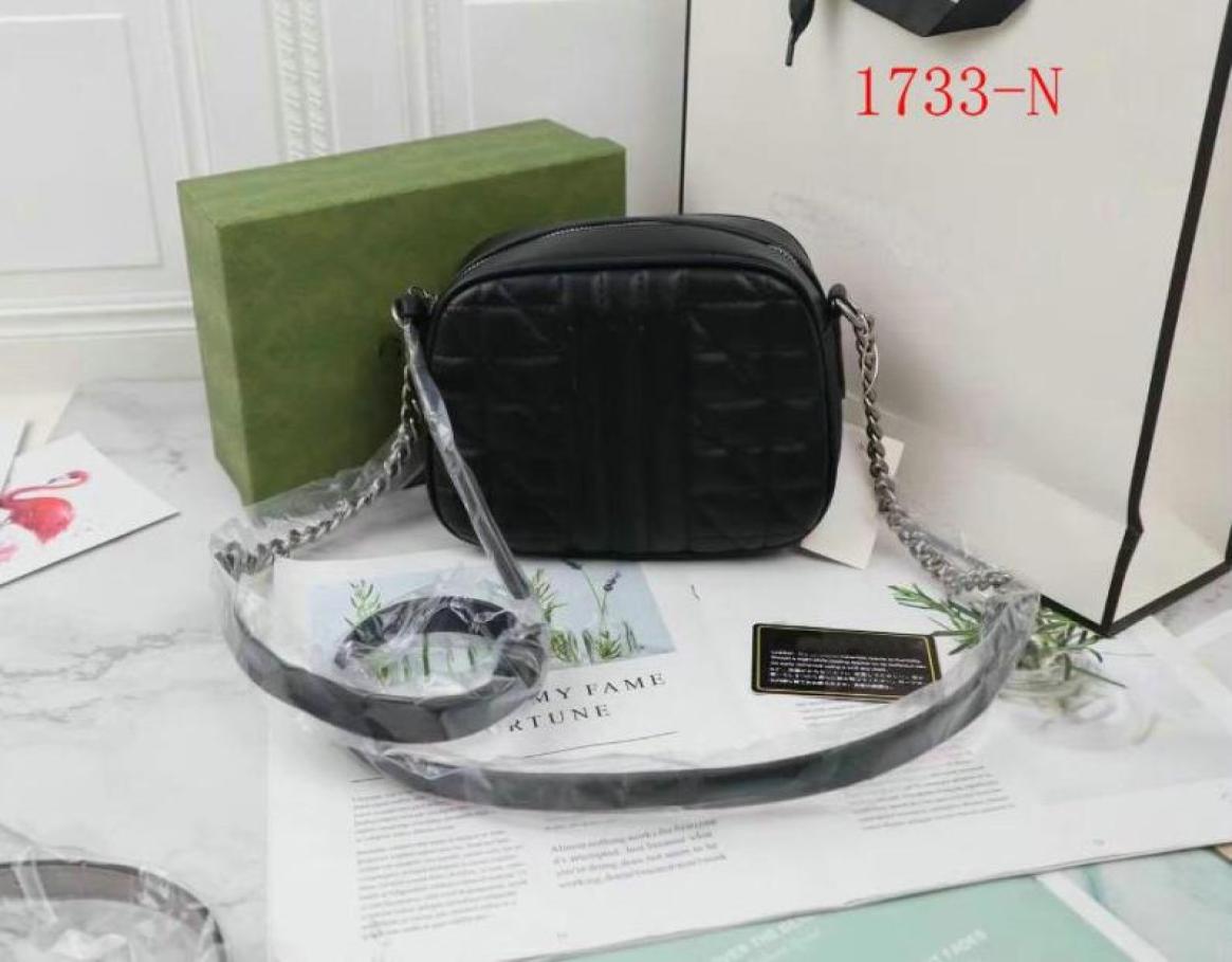 Top Quality designers Handbags Wallet Handbag Women Shoulder Bag Crossbody Soho Bag Fringed Messenger Bags Purse 21x7x13cm 1733N 1488755, White
Top Quality designers Handbags Wallet Handbag Women Shoulder Bag Crossbody Soho Bag Fringed Messenger Bags Purse 21x7x13cm 1733N 1488755, White