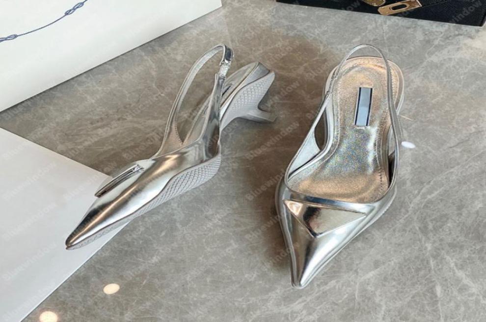 2021Dress Shoes Women Pumps triangle Midheel Slingback Sandals Designers Shoes Heels Sandales Espadrilles4495391, Silver
2021Dress Shoes Women Pumps triangle Midheel Slingback Sandals Designers Shoes Heels Sandales Espadrilles4495391, Silver