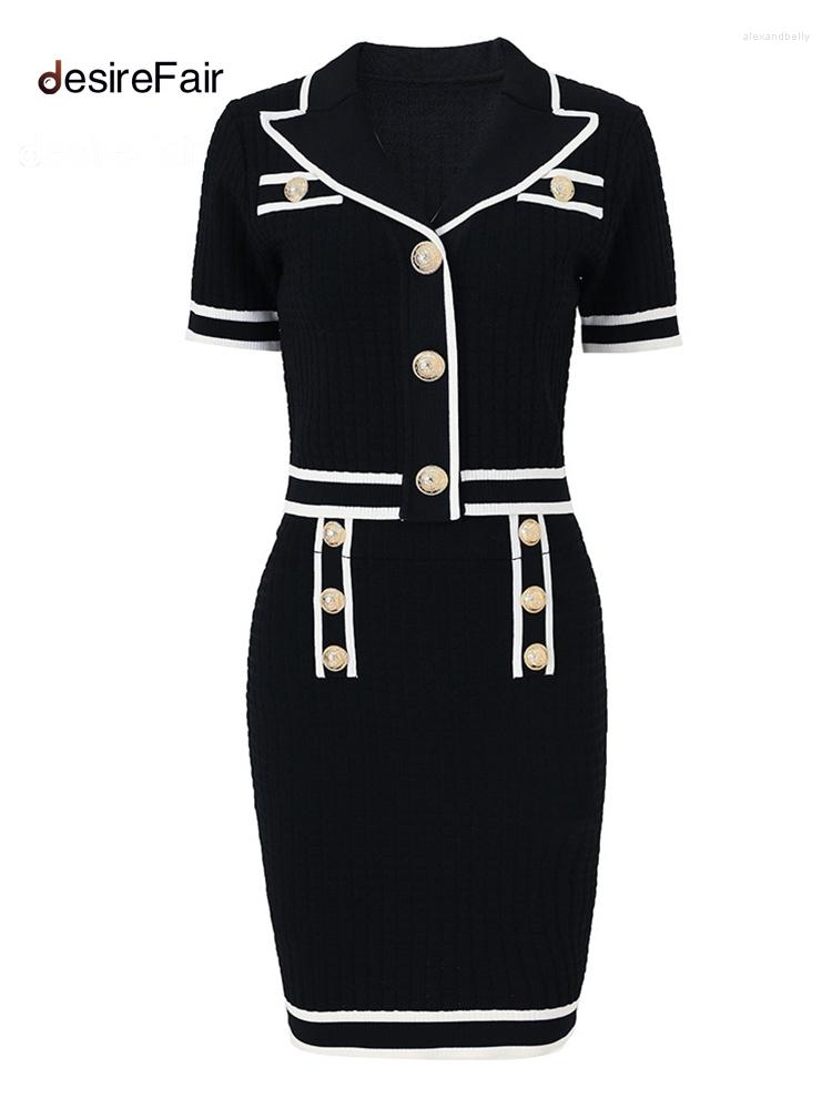 Women's T Shirts Temperament Casual Elegant Spring And Summer Three-Quarter Sleeve V-Neck Slim Button Patchwork Knitted Top Half-Body Skirt, Black skirt
Women's T Shirts Temperament Casual Elegant Spring And Summer Three-Quarter Sleeve V-Neck Slim Button Patchwork Knitted Top Half-Body Skirt, Black skirt