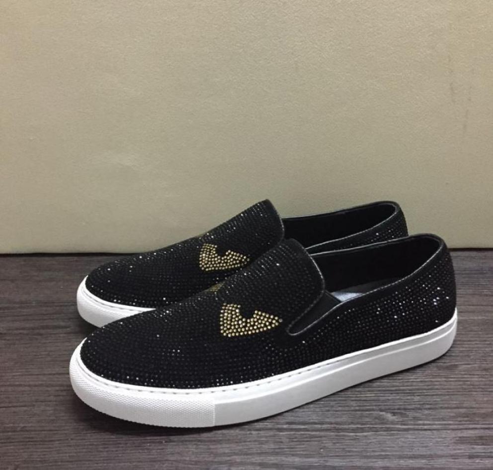 New Italy Style Fashion skull Dress Wedding Shoes Black Diamond Rhinestones Spikes men Nonslip Round Toe Casual Loafers Rivets Fl9034738 
New Italy Style Fashion skull Dress Wedding Shoes Black Diamond Rhinestones Spikes men Nonslip Round Toe Casual Loafers Rivets Fl9034738