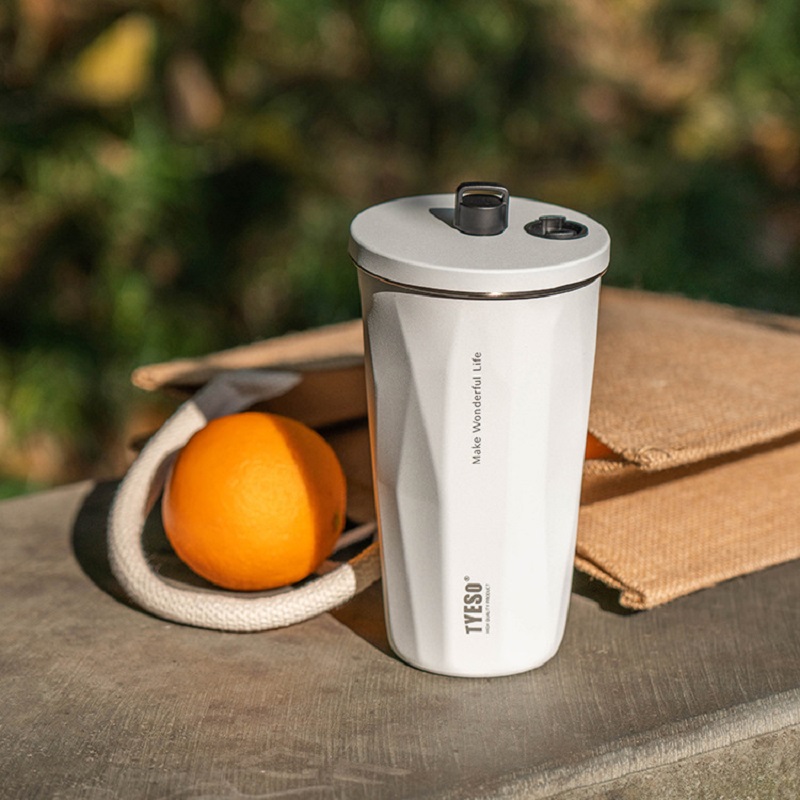 Tumblers Thermos Cup Portable Stainless Steel Water Cup Creative personality large capacity sports handle coffee Ice Bully Car Cup bottle BY DHL, White
Tumblers Thermos Cup Portable Stainless Steel Water Cup Creative personality large capacity sports handle coffee Ice Bully Car Cup bottle BY DHL, White