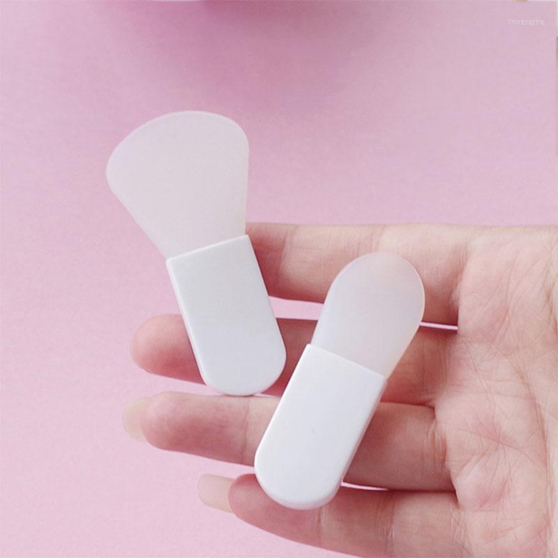 Makeup Brushes 5pcs Soft Silicone Mask Brush DIY Face Cream Mud Mixing Modeling Skin Care Reusable Beauty Tool
Makeup Brushes 5pcs Soft Silicone Mask Brush DIY Face Cream Mud Mixing Modeling Skin Care Reusable Beauty Tool