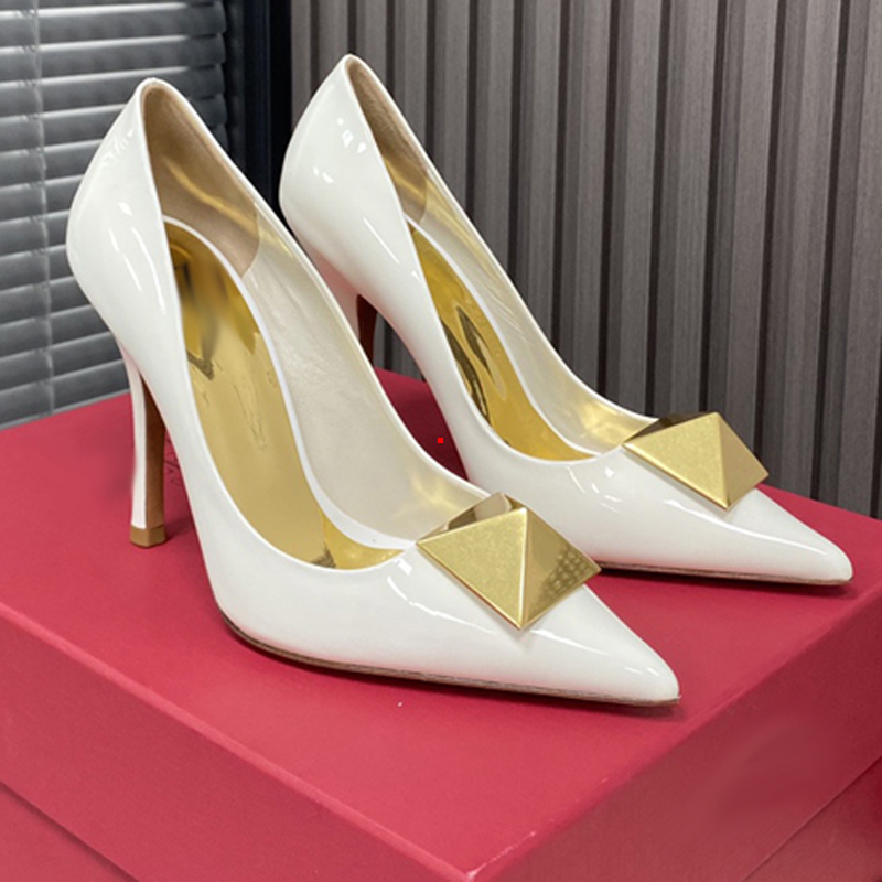 2023 Elegant Design Ladies Dress Shoes High Heels Bing Slippers Sandals Crystal Strap Stiletto Sexy Pointed Toe Party Wedding EU35-40 -384, Picture color
2023 Elegant Design Ladies Dress Shoes High Heels Bing Slippers Sandals Crystal Strap Stiletto Sexy Pointed Toe Party Wedding EU35-40 -384, Picture color