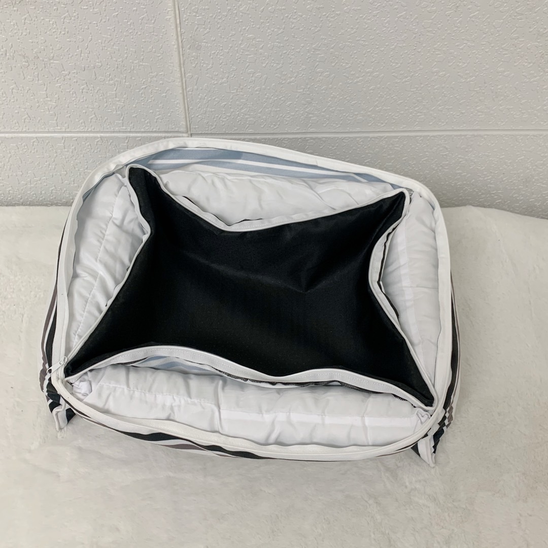Designer Bed Classic Pattern Pet Kennel for Small Medium Dogs Breathable Soft Padding with Nonskid Bottom Pets Nest Mat Removable Cloth Cover Dog Beds