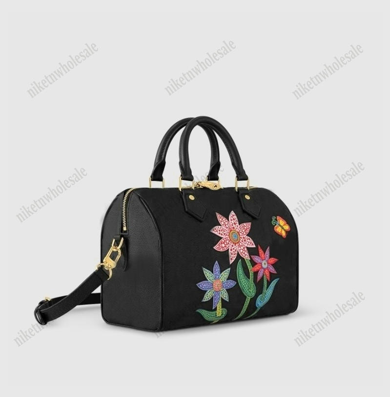M46415 FIGURATIVE FLOWERS YK SPEEDY BANDOULIERE 25 Boston Bag Yayoi Kusama Monograms canvas Handbag 2023 New Dots Shoulder Bag THREE COLORFUL FLOWERS, Color-01
M46415 FIGURATIVE FLOWERS YK SPEEDY BANDOULIERE 25 Boston Bag Yayoi Kusama Monograms canvas Handbag 2023 New Dots Shoulder Bag THREE COLORFUL FLOWERS, Color-01