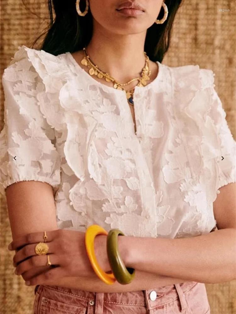 Women' Blouses Summer Women White Embroidery Shirt O-neck Short Sleeve Single Breasted Sweet All-match Female Blouse
Women' Blouses Summer Women White Embroidery Shirt O-neck Short Sleeve Single Breasted Sweet All-match Female Blouse