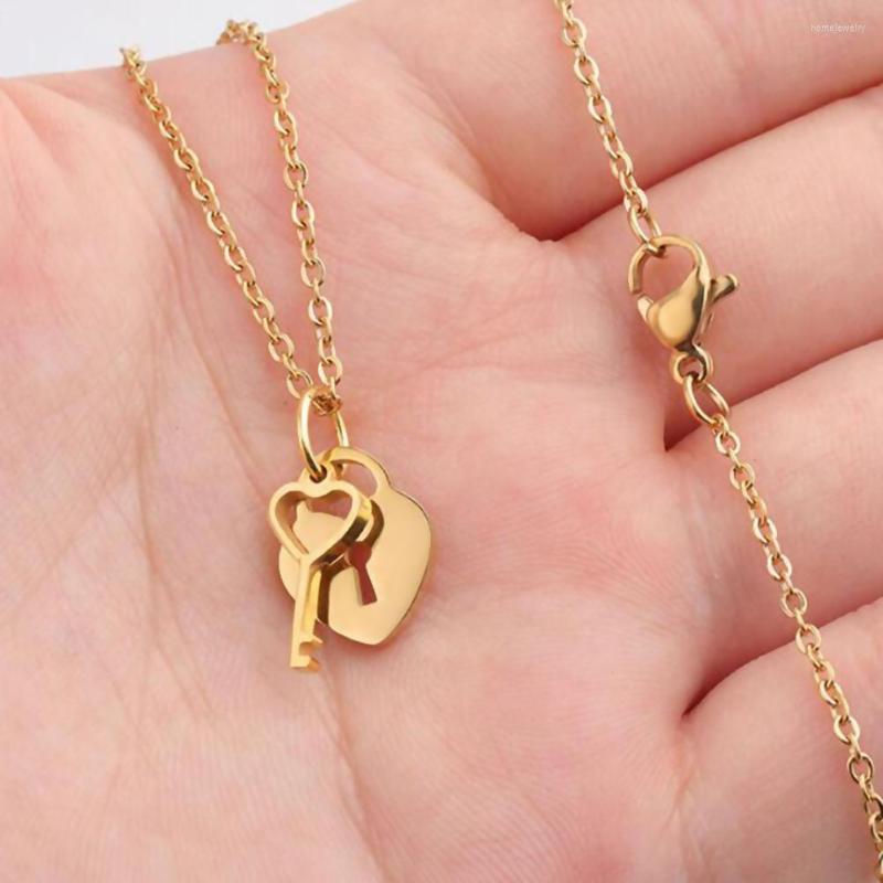 Pendant Necklaces Drop Polishing Stainless Steel 3 Colors Fashion Love Heart & Key Jewelry Gift
Pendant Necklaces Drop Polishing Stainless Steel 3 Colors Fashion Love Heart & Key Jewelry Gift