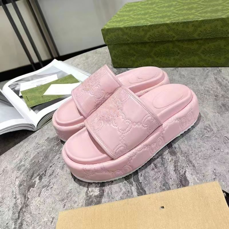 2023 summer new slippers Sandals OP11 thick-bottomed waterproof platform muffin bottom leather casual all-match flip-flops
2023 summer new slippers Sandals OP11 thick-bottomed waterproof platform muffin bottom leather casual all-match flip-flops