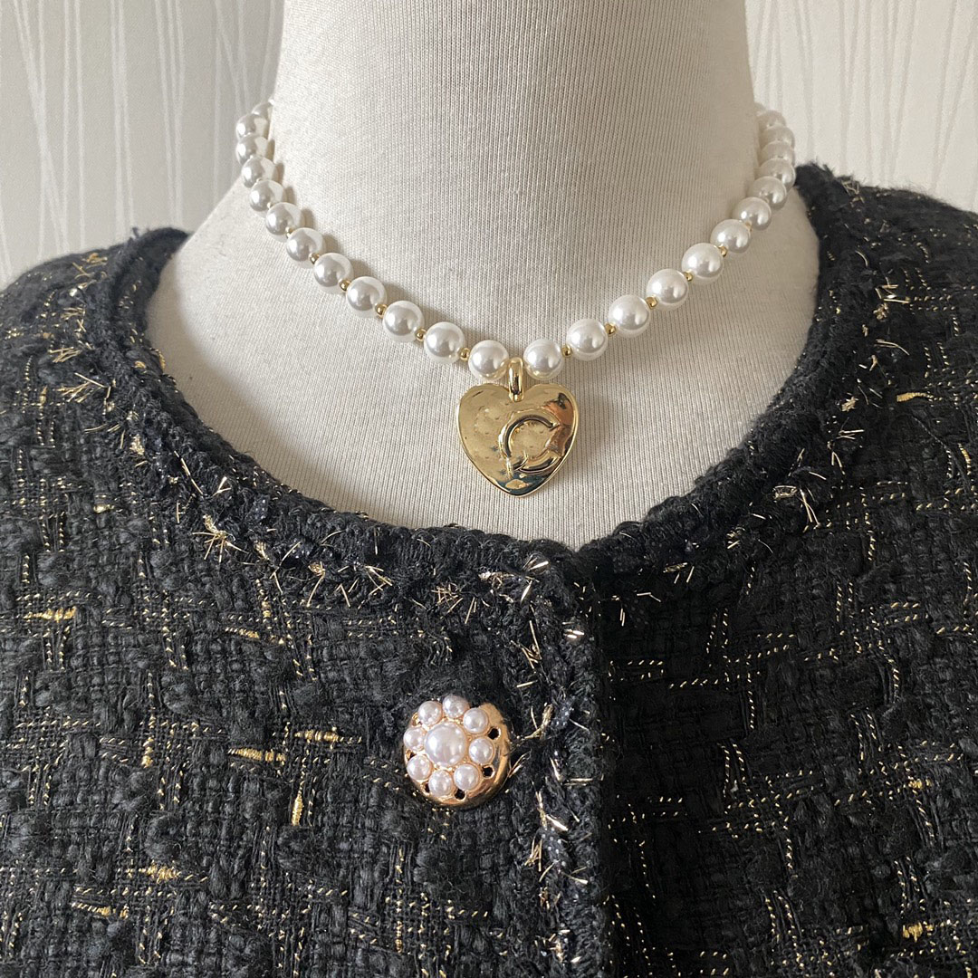 18K Gold Plated Brass Copper Designer Necklace Women Brand C-Letter Long Chain Sweater Pendant Rhinestone Crystal Pearl Choker Wedding Jewelry B143
18K Gold Plated Brass Copper Designer Necklace Women Brand C-Letter Long Chain Sweater Pendant Rhinestone Crystal Pearl Choker Wedding Jewelry B143