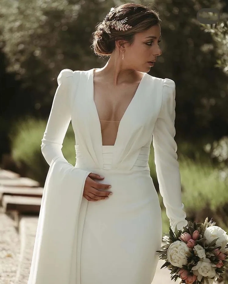 Simple Crepe Long Sleeve Mermaid Wedding Dresses 2023 Sexy Open Back V Neck modern Boho outdoor country Bridal Gowns