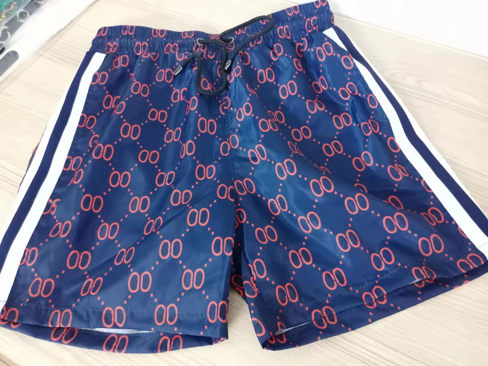 23ss designer style Waterproof fabric runway trousers Summer Beach Pants Mens Board Shorts Men Surf Shorts Swim Trunks Sport Shorts
23ss designer style Waterproof fabric runway trousers Summer Beach Pants Mens Board Shorts Men Surf Shorts Swim Trunks Sport Shorts