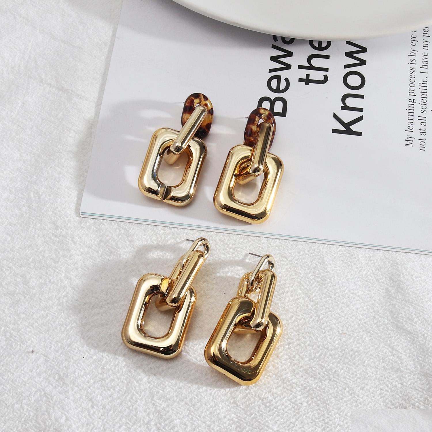 Charm Simple Inspired Metal Link Chain Charms Earrings For Women Dangle Earings Boutique Christmas Gifts Drop Delivery Jewelry Dhvuj
Charm Simple Inspired Metal Link Chain Charms Earrings For Women Dangle Earings Boutique Christmas Gifts Drop Delivery Jewelry Dhvuj