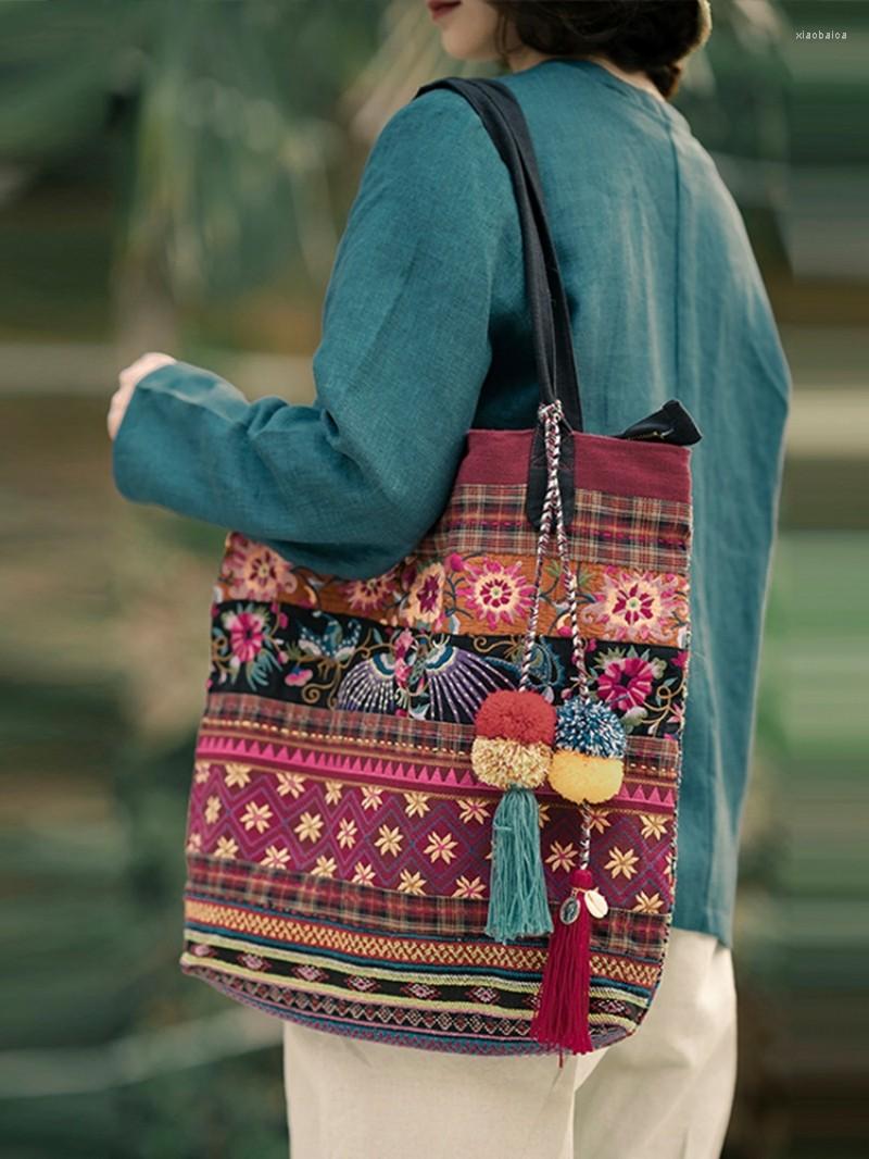 Evening Bags Original Brand Women Bag Chinese Style Embroidered Ethnic Designer Shoulder Vintage Canvas Handbag, Beige
Evening Bags Original Brand Women Bag Chinese Style Embroidered Ethnic Designer Shoulder Vintage Canvas Handbag, Beige