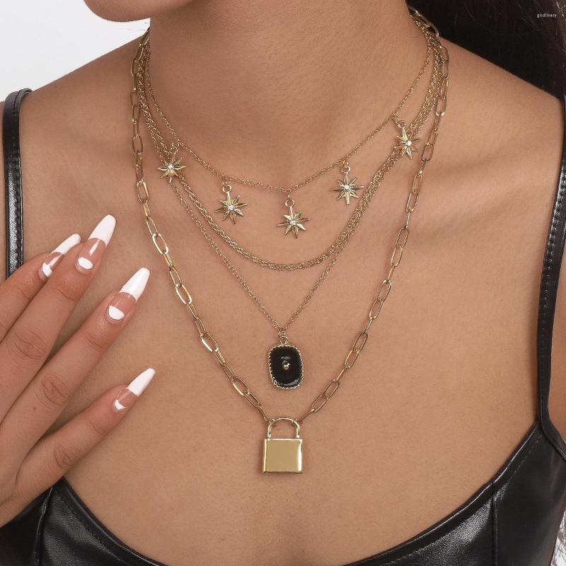 

Choker Rhinestone Alloy Star Clavicle Chain Lock Pendant Necklace For Women Layered Necklaces 2023 Fashion Jewelry Geometric