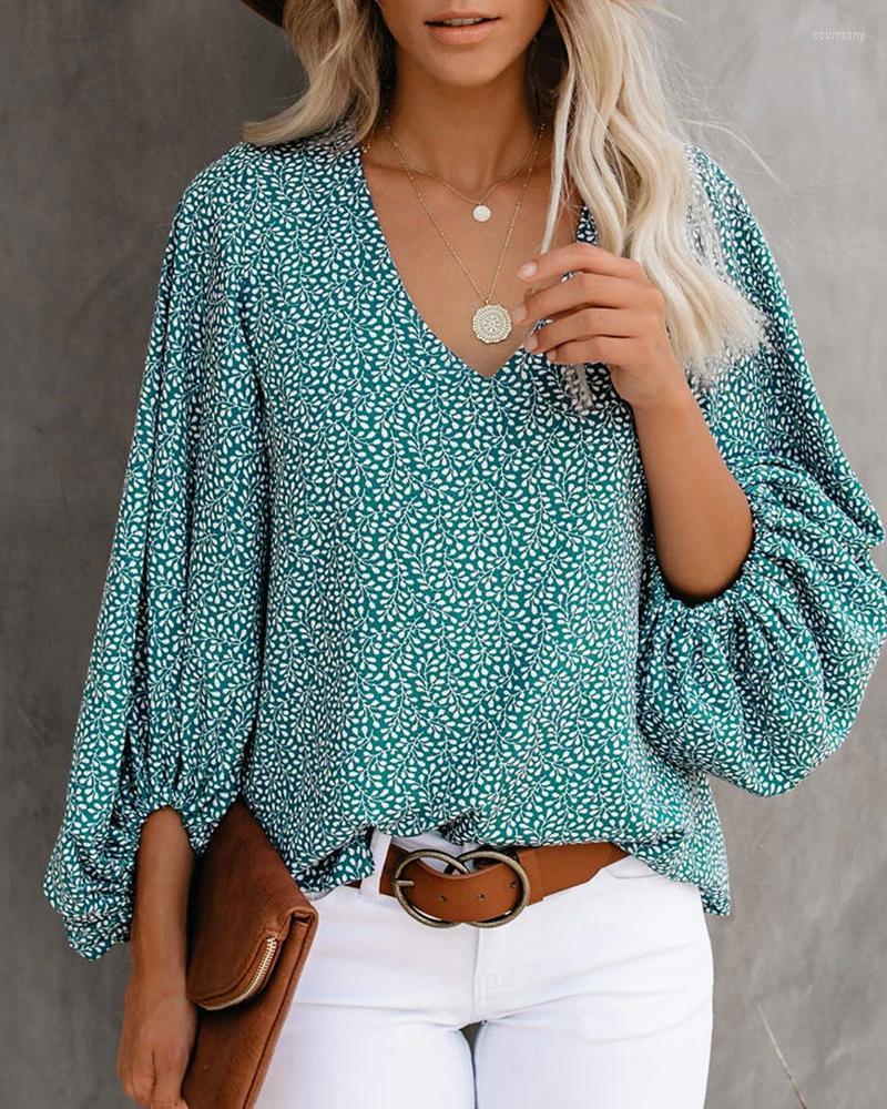 Women's T Shirts Autumn Casual Loose Women Wear V-neck Blouse With Printed Lantern Sleeves For Lady, Blue
Women's T Shirts Autumn Casual Loose Women Wear V-neck Blouse With Printed Lantern Sleeves For Lady, Blue