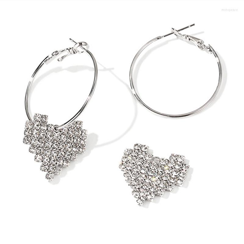 Stud Earrings 2023 With Rhinestone Circle Earring Bright Crystal Cute Lady Peach Heart For Women Ear Jewelry
Stud Earrings 2023 With Rhinestone Circle Earring Bright Crystal Cute Lady Peach Heart For Women Ear Jewelry