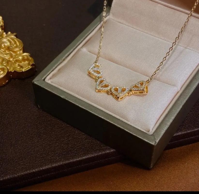 Pendant Necklaces 2023 Luxury Four Full Crystal Zircon Heart Foldable Flower For Women Elegant Party Wedding Jewelry Female
Pendant Necklaces 2023 Luxury Four Full Crystal Zircon Heart Foldable Flower For Women Elegant Party Wedding Jewelry Female