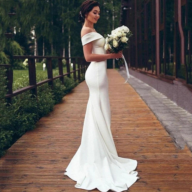 Elegant Satin Mermaid Wedding Dresses Bridal Gown Strapless Off The Shoulder Sweep Train Chapel Bridal Dress