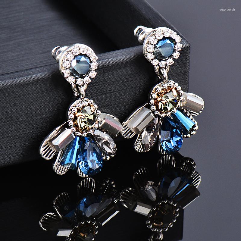Dangle Earrings SINLEERY Colorful Zircon Drop Sector Flower For Women Retro Jewelry Accessories ES629 SSB
Dangle Earrings SINLEERY Colorful Zircon Drop Sector Flower For Women Retro Jewelry Accessories ES629 SSB