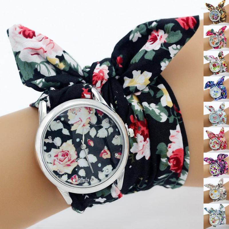 Wristwatches Shsby Design Ladies Flower Cloth Wristwatch Women Dress Watches Fabric Clock Sweet Girls Watch Silver 1-10 Wholesale, Silver 1 to 10 mix
Wristwatches Shsby Design Ladies Flower Cloth Wristwatch Women Dress Watches Fabric Clock Sweet Girls Watch Silver 1-10 Wholesale, Silver 1 to 10 mix