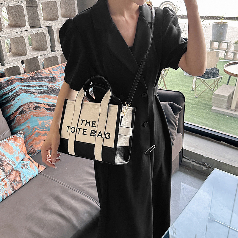 2023 Spring and Summer New Fashion Tote Women's Bag Splicing Color Bump Popular Shoulder Bag Street Trend Diagonal Bags, Black
2023 Spring and Summer New Fashion Tote Women's Bag Splicing Color Bump Popular Shoulder Bag Street Trend Diagonal Bags, Black
