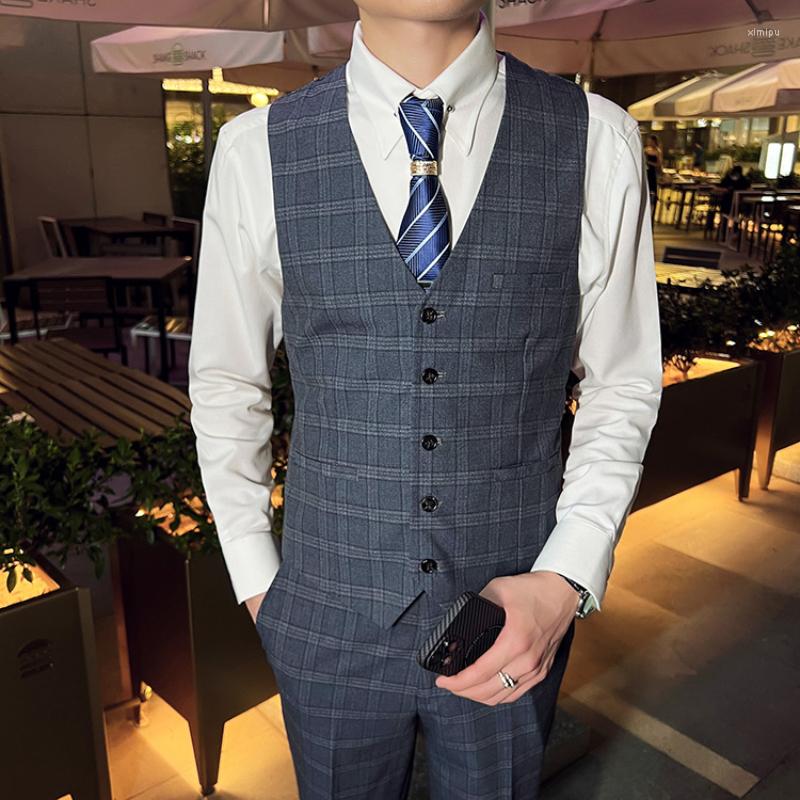 Men's Vests British Style Fashion V-neck Plaid Business Slim Men's Small Vest Korean Of Groom Male Single Breasted Mini Waistcoat, Dark grey
Men's Vests British Style Fashion V-neck Plaid Business Slim Men's Small Vest Korean Of Groom Male Single Breasted Mini Waistcoat, Dark grey