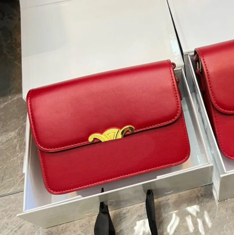 H quality Designer Shoulder Bag fashion Cross body bag delicate cowhide top sense Messenger Envelope Handbag Adjustable
H quality Designer Shoulder Bag fashion Cross body bag delicate cowhide top sense Messenger Envelope Handbag Adjustable