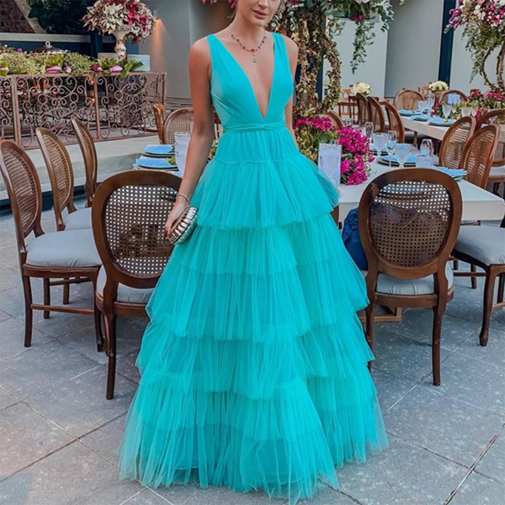 Party Dresses 2023 Summer New European and American Foreign Trade Women's Mesh Dress Cake Dress with Sleeveless Deep V Evening Dress, Red
Party Dresses 2023 Summer New European and American Foreign Trade Women's Mesh Dress Cake Dress with Sleeveless Deep V Evening Dress, Red