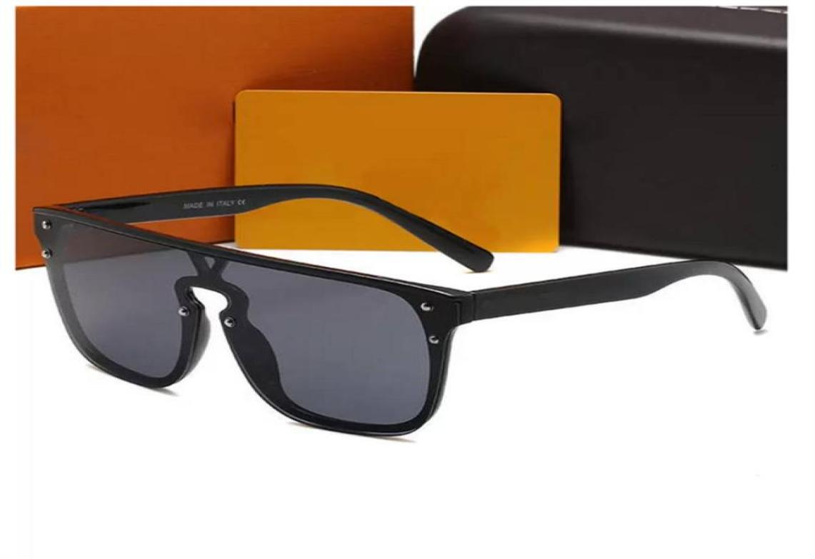 Whole Designer Sunglasses Original Eyeglasses Outdoor Shades PC Frame Fashion Classic Lady Mirrors for Women and Men Glasses U6874441
Whole Designer Sunglasses Original Eyeglasses Outdoor Shades PC Frame Fashion Classic Lady Mirrors for Women and Men Glasses U6874441