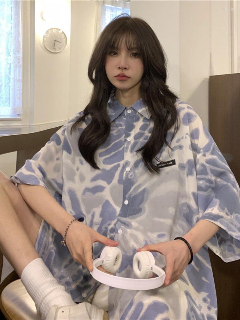 Women's Blouses Girl Short-sleeved Vintage Shirt Thin Loose Hong Kong Style Minority Blue Tie-dyed High Street Fashion Female Clothes
Women's Blouses Girl Short-sleeved Vintage Shirt Thin Loose Hong Kong Style Minority Blue Tie-dyed High Street Fashion Female Clothes
