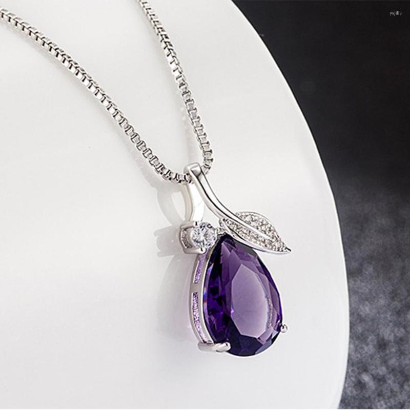 Chains Crystal Pendant Necklace For Women Leaf Jewelry Female Rhinestone Long Chain Neck Accessories
Chains Crystal Pendant Necklace For Women Leaf Jewelry Female Rhinestone Long Chain Neck Accessories